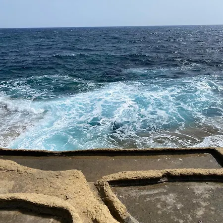 Ta' Giljan Gozo Bed & Breakfast 4*