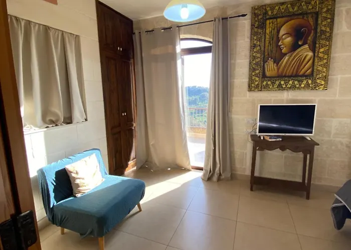 Ta' Giljan Gozo Alojamento de Acomodação e Pequeno-almoço 4*